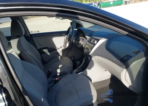 2013 Hyundai Accent Gls z USA, uszkodzony, nr VIN KMHCT4AE7DU397478